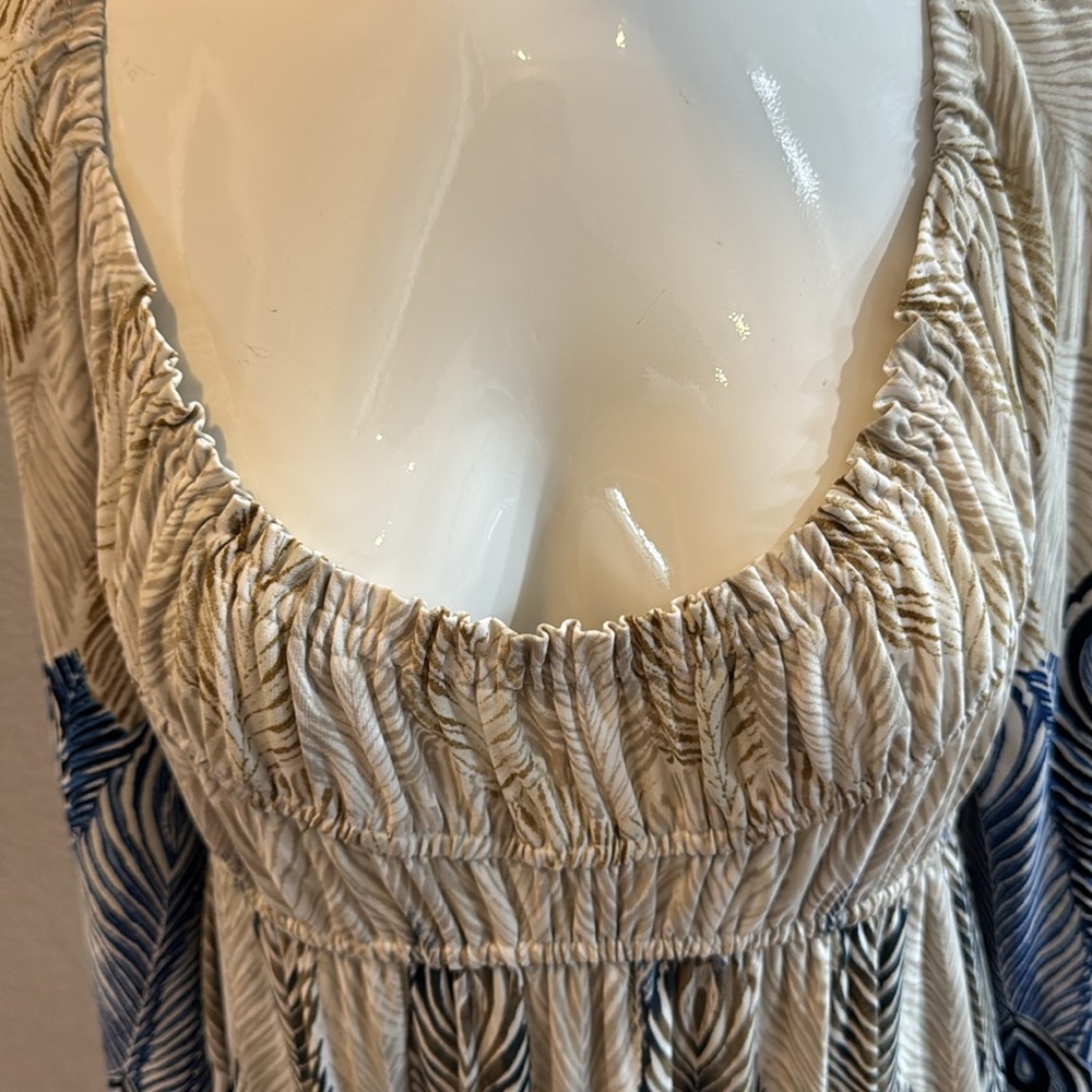 Muse Elegant Blue and Cream Patterned Dress size 6 - Picture 3 of 6
